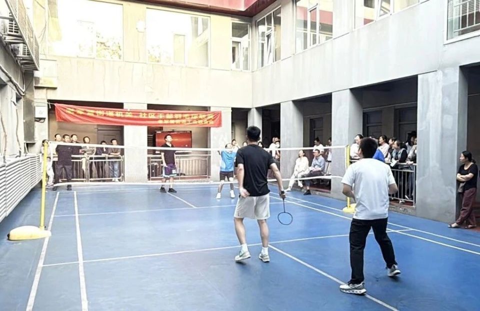 区委第二列 区委第二列