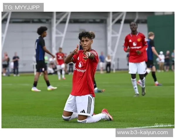 太阳报：加布里埃尔观战野球，目击恶劣铲球后冲上前大声呵斥